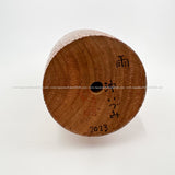 A photo showing the signature kokeshi artist Izumi Oki.