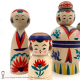 Kokeshi. NEW! Momma Kokeshi with Kids by Toshio Takada. Traditional (Dento) Kokeshi.