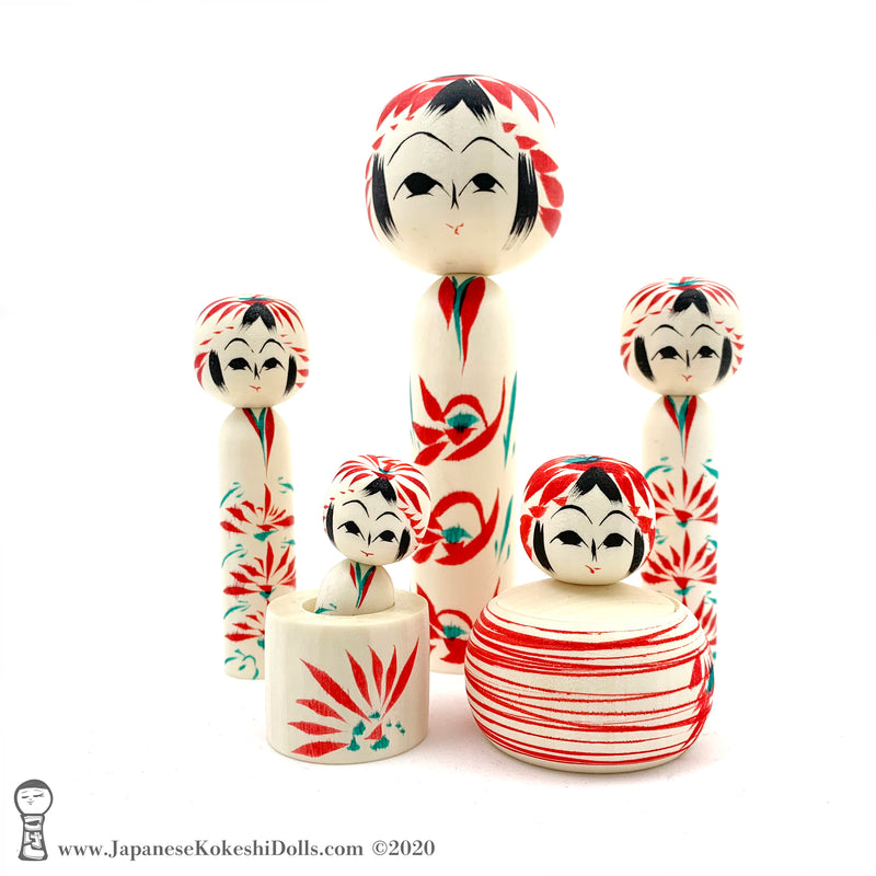 Kokeshi. NEW! Darling Family of Kokeshi Dolls. BIG Eyes. Red Stripes. By Tsukasa Wagatsuma.